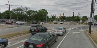 The intersection of Union Turnpike eastbound and New Hyde Park Road northbound. (Photo courtesy of the Lakeville Estates Civic Association)