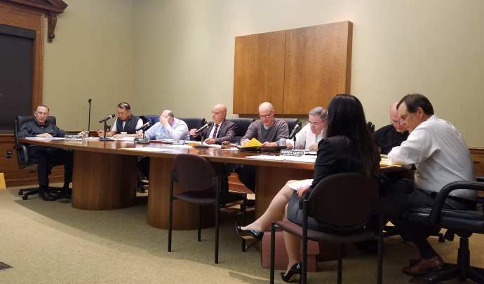 Lake Success officials discussed community improvement projects on Jan. 14. (Photo by Maylan L. Studart)