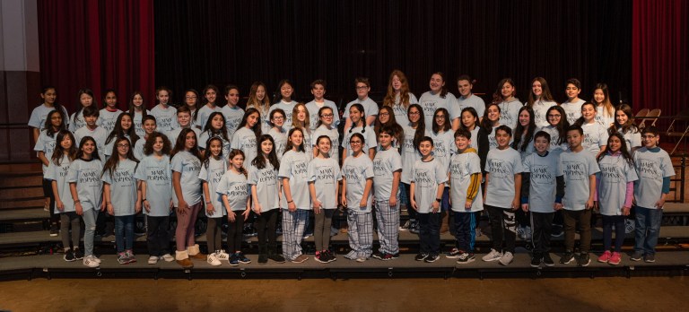 North Middle presents ‘Mary Poppins’
