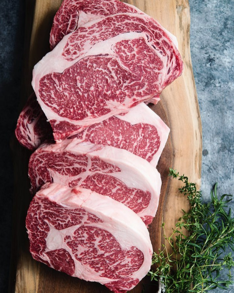 24-year-old behind Center Cuts brings American grill to Manhasset 24-year-old behind Center Cuts brings American grill to Manhasset