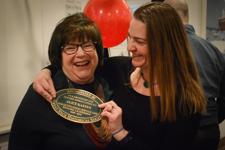 Great Neck Historical Society honors outgoing president Kasten