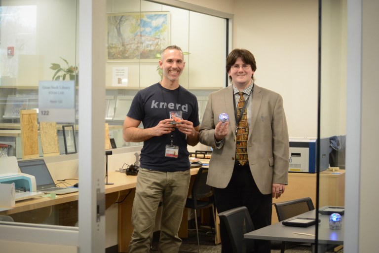 Coding bots, VR, and 3D printing: welcome to Great Neck Library’s STEM lab
