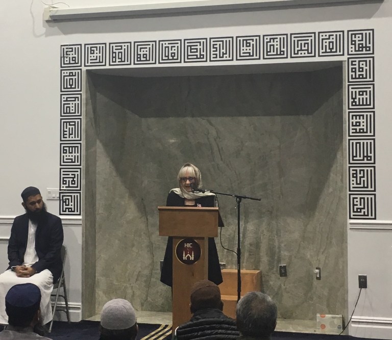 Religious leaders call for tolerance, condemn hatred at interfaith event