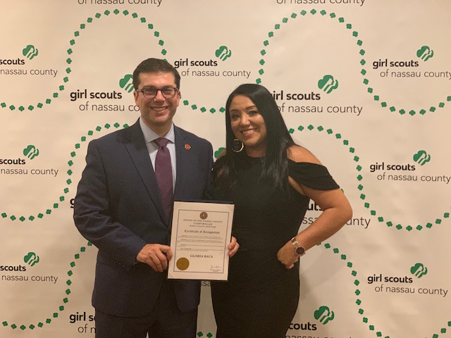 Comptroller Schnirman honors local Girl Scouts