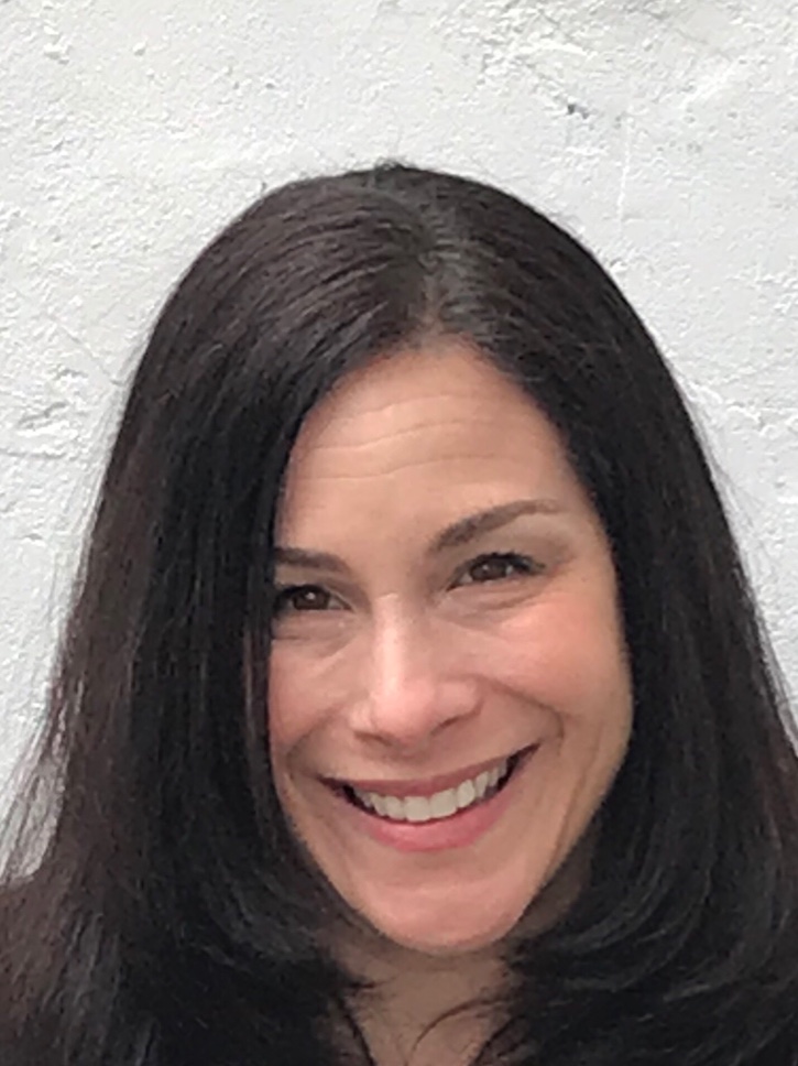 Weber Middle School teacher Susinno named ‘Distinguished Teacher of 2019’ by Harvard Club of Long Island Weber Middle School teacher Susinno named ‘Distinguished Teacher of 2019’ by Harvard Club of Long Island