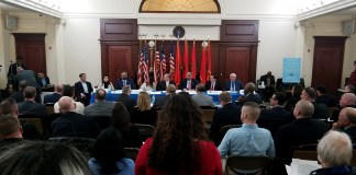 Officials, press and members of the public crowded a room in the Theodore Roosevelt Executive and Legislative Building in Mineola for a State Senate hearing on the LIRR last Friday. (Photo by Janelle Clausen)