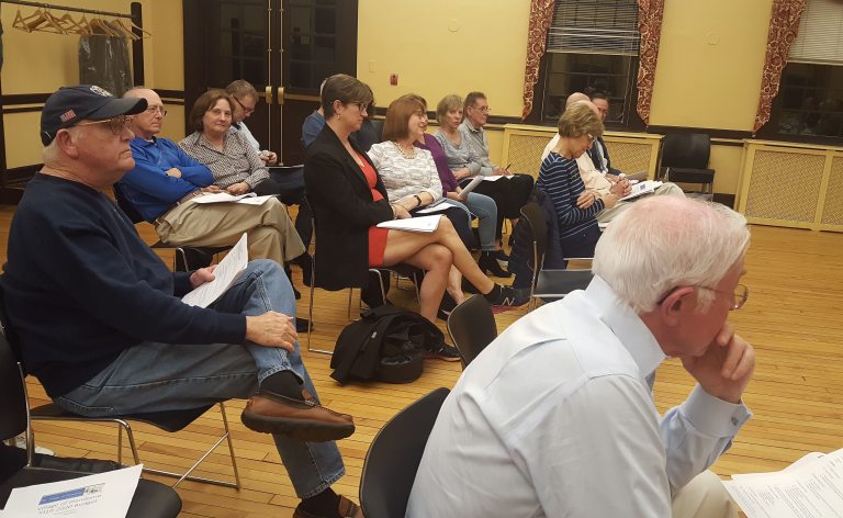 Plandome residents condemn secret write-in campaign that elected mayor Plandome residents condemn secret write-in campaign that elected mayor