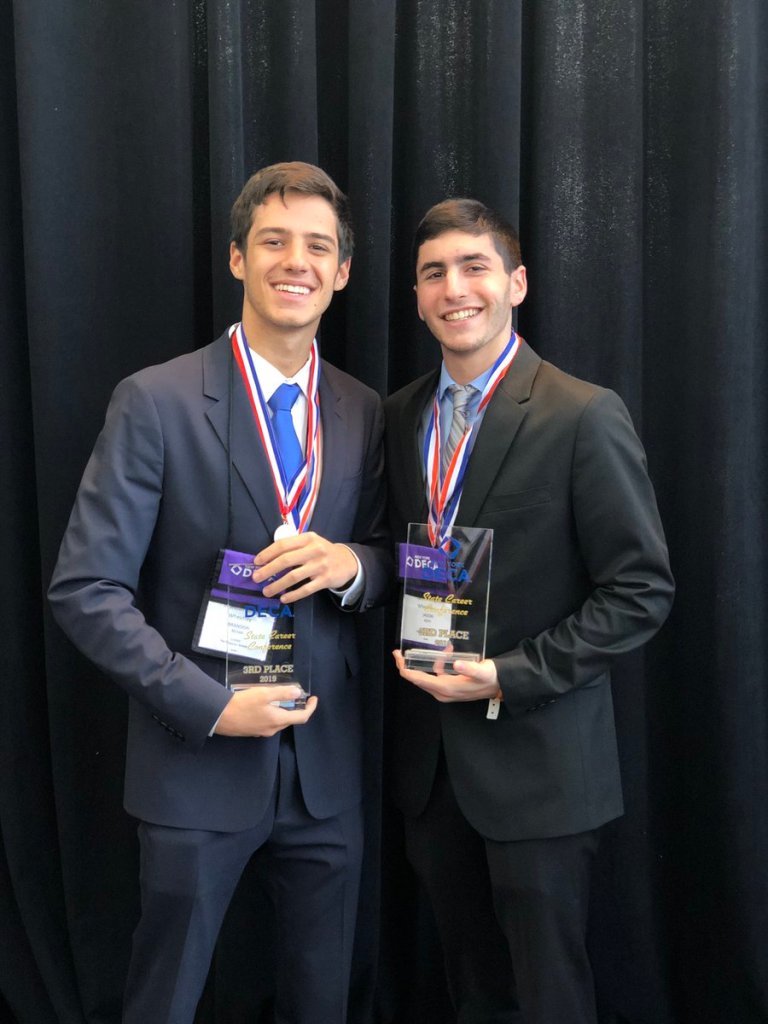 Wheatley DECA Students advance to nationals
