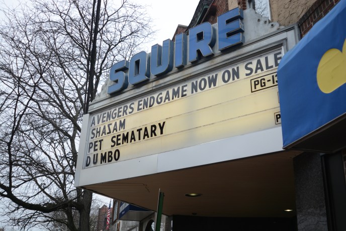 Great Neck's hometown movie theatre is under new management as of April 1. (Photo by Janelle Clausen)
