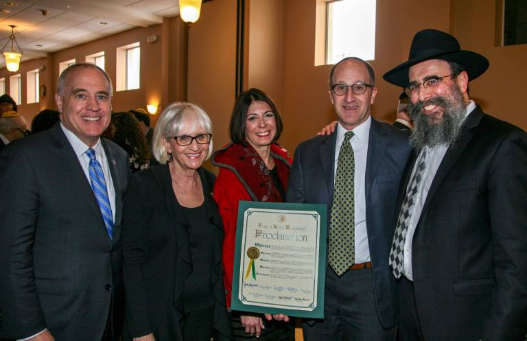 Town officials celebrate Chabad of Port Washington’s 28th anniversary Town officials celebrate Chabad of Port Washington’s 28th anniversary