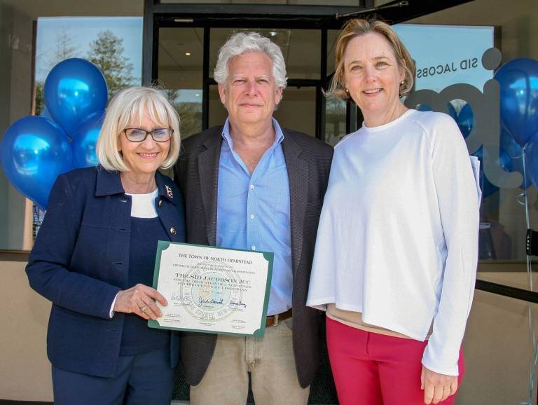 Town officials and JCC cut ribbon on new food bank