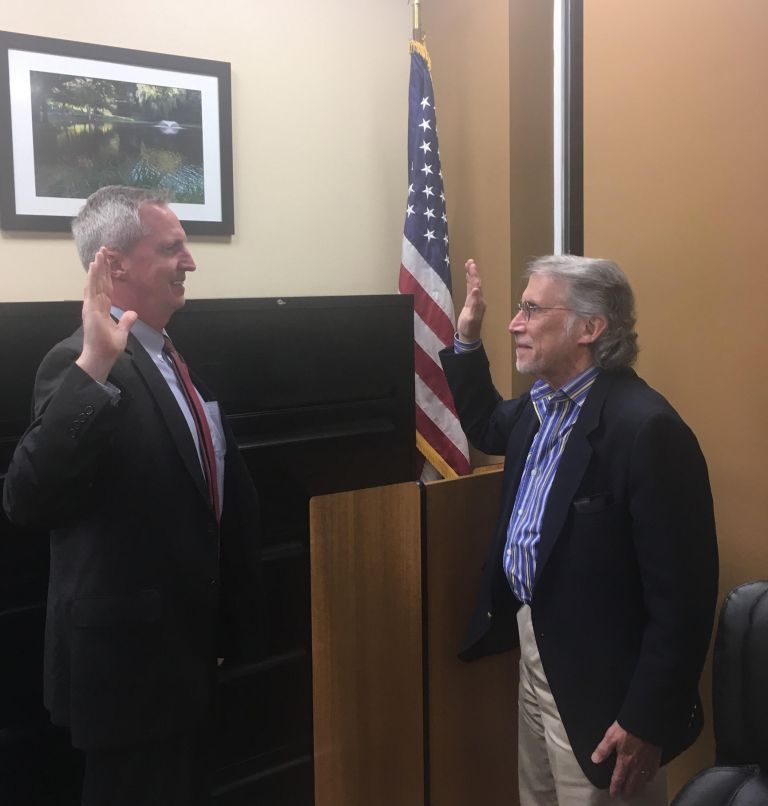 Roslyn Estates passes $1.8M budget Roslyn Estates passes $1.8M budget