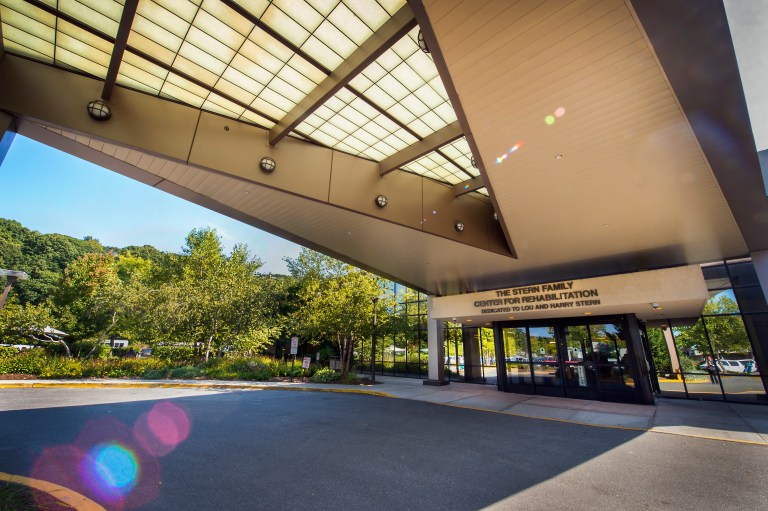 Northwell pledges $138M in upgrades, 6,800 job retentions in state energy pact