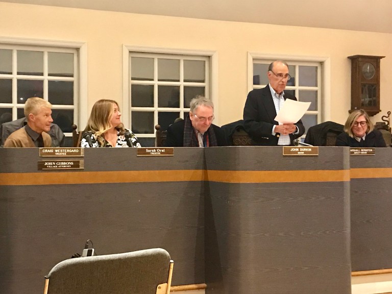 Roslyn Board of Trustees adopts $5.28 million budget