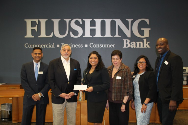 Flushing Bank sponsors local 8K Flushing Bank sponsors local 8K