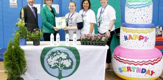 North Hempstead Town Clerk Wayne H. Wink, Jr., Town Councilwoman Veronica Lurvey, Kennedy School teachers Rachel Sudran and Sophia Tsaltas, and Assistant Principal Michelle Bell celebrated Earth Day. (Photo courtesy of Great Neck Public Schools)