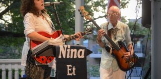 Nina Et Cetera, one of several groups to play during Great Neck Plaza’s annual summer concert series last year, performs at Firefighters Park on Grace Avenue. (Photo by Janelle Clausen)