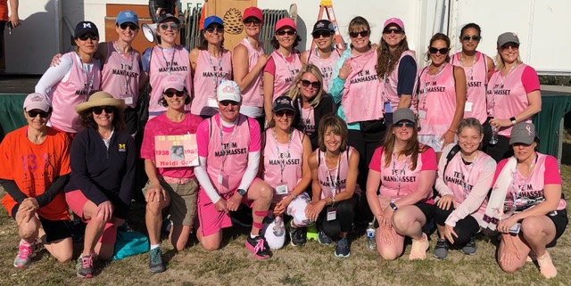 Team Manhasset walks 13.1 miles to fight breast cancer Team Manhasset walks 13.1 miles to fight breast cancer