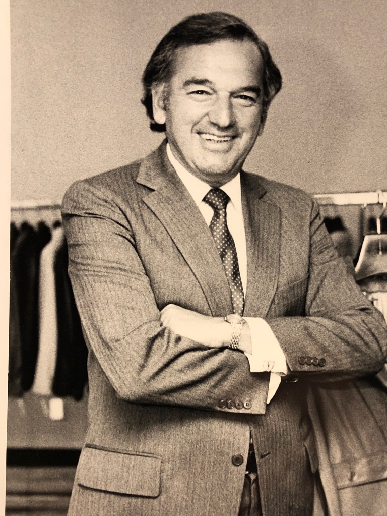 Irving Spitalnick, fashion entrepreneur from Great Neck, dies at 88