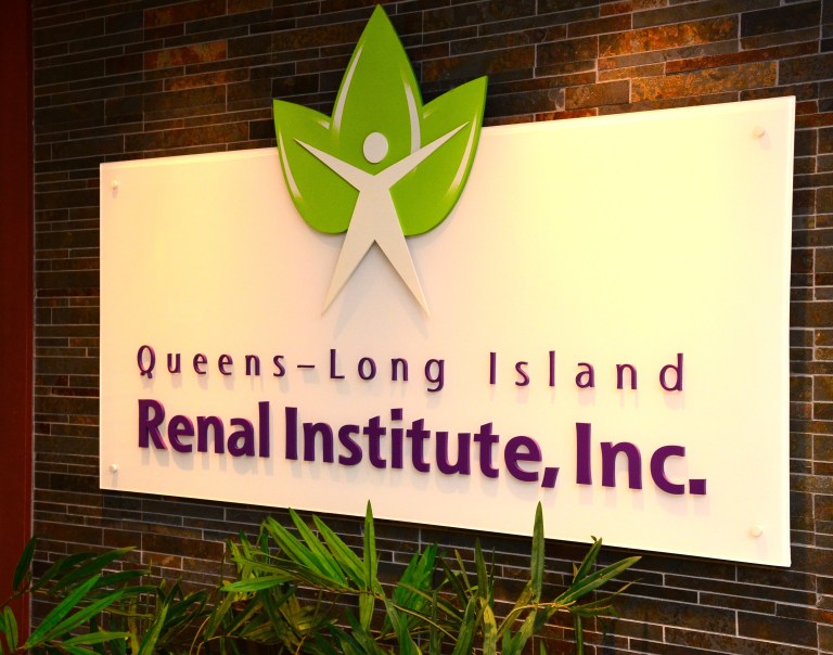 Queens-Long Island Renal Institute earns awards