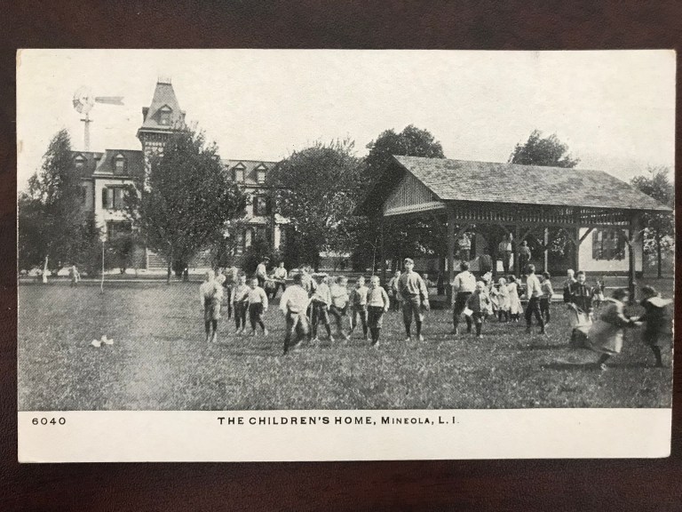 Mineola nonprofit to mark 135th year with L.I. quilt Mineola nonprofit to mark 135th year with L.I. quilt