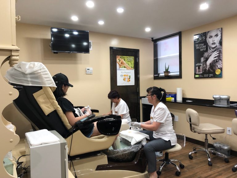 Beauty spa makes the move to Williston from Manhattan Beauty spa makes the move to Williston from Manhattan