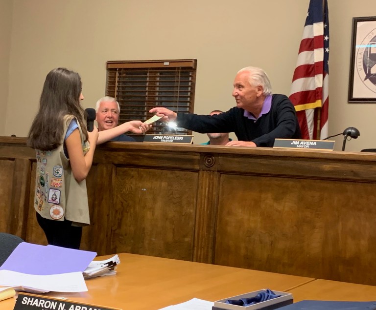 Girl Scout Mia Perulli plans to construct obstacle course at Manorhaven Dog Park