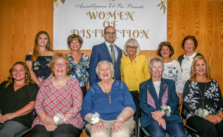 Supervisor Bosworth attends Women of Distinction Awards Supervisor Bosworth attends Women of Distinction Awards