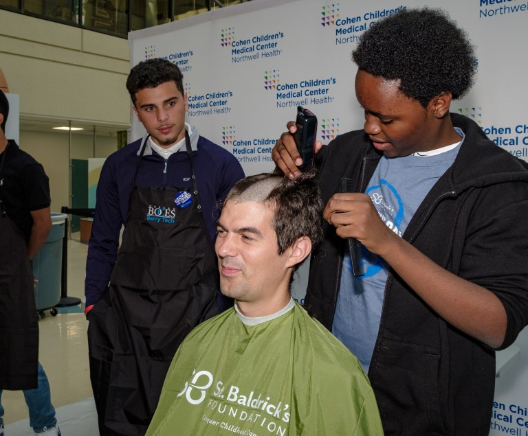 Hospital big-wigs go bald for St. Baldrick’s Day at Cohen Children’s Hospital big-wigs go bald for St. Baldrick’s Day at Cohen Children’s