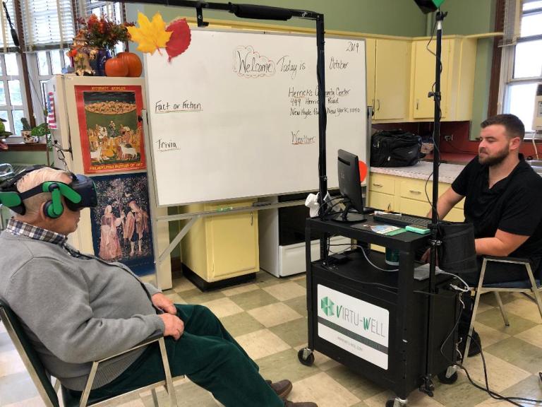 Herricks center using virtual reality in Alzheimer’s fight Herricks center using virtual reality in Alzheimer’s fight
