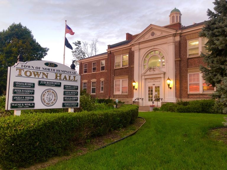 North Hempstead Supervisor Bosworth presents tentative 2020 budget