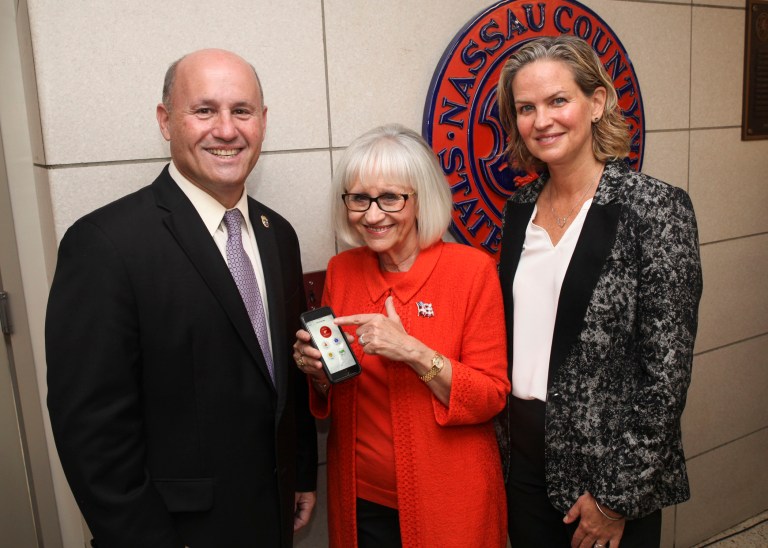 North Hempstead partners with Nassau County to provide RAVE app for employees
