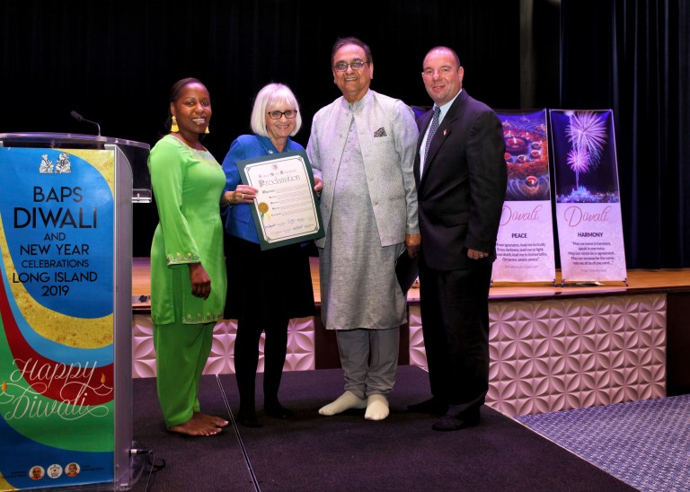 North Hempstead officials attend BAPS Shri Swaminarayan Mandir in celebration of Diwali North Hempstead officials attend BAPS Shri Swaminarayan Mandir in celebration of Diwali