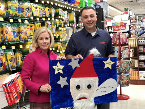 Manhasset Holiday Poster Contest is underway