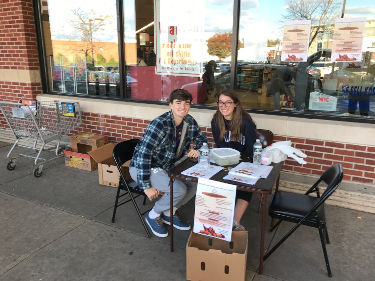 Manhasset High Interact Club runs food drive for INN Manhasset High Interact Club runs food drive for INN