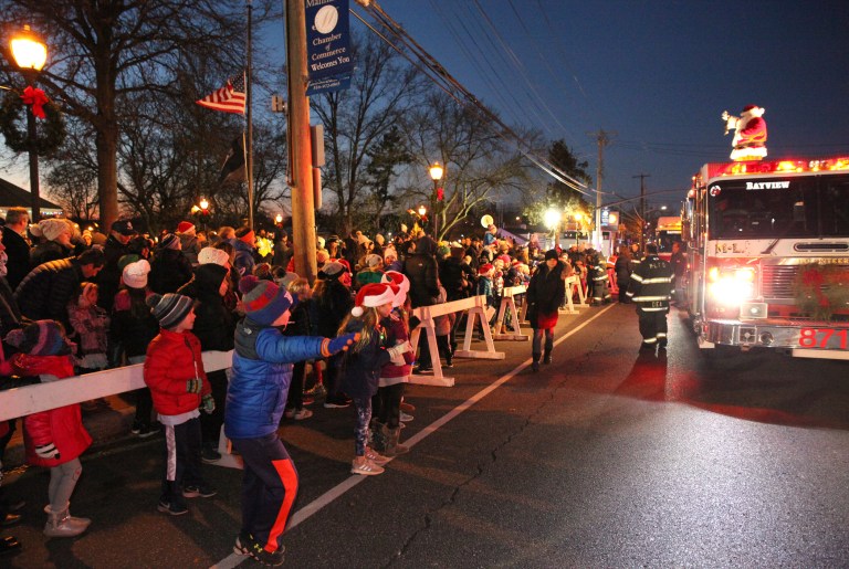 Manhasset tree lighting to be held 12/6
