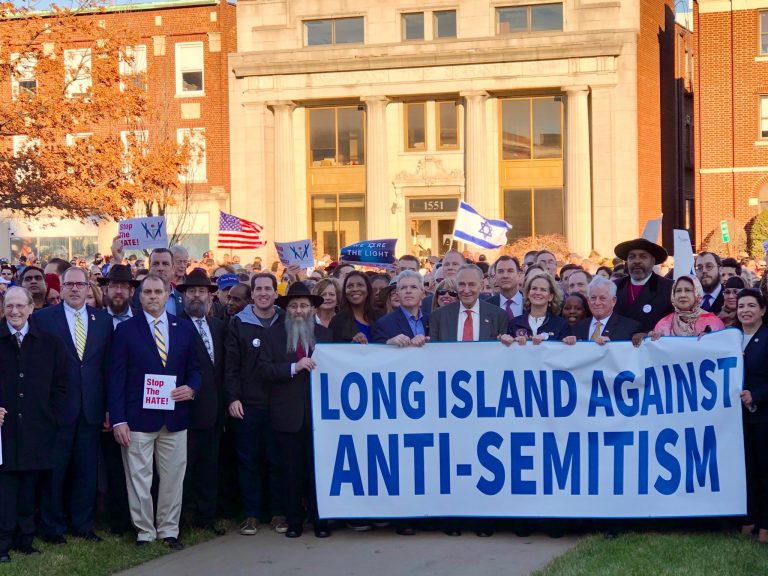 Over 2,500 attend march against anti-Semitism Over 2,500 attend march against anti-Semitism