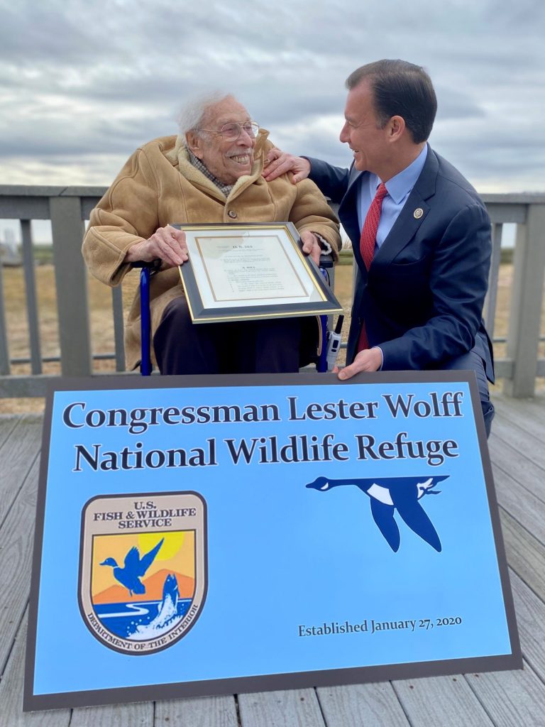 Oyster Bay wildlife refuge named after former Congressman Lester Wolff