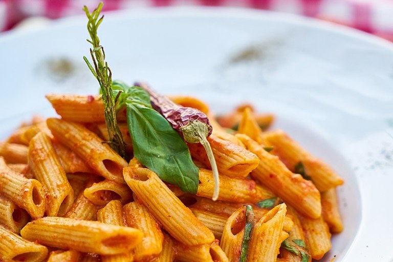 Local bistro offers free meals in face of pandemic