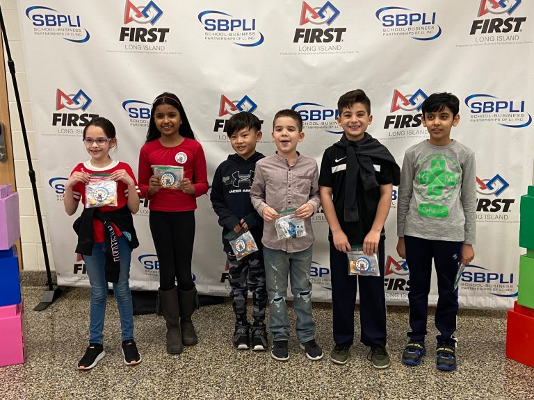 New Hyde Park-Garden City Park participates in LEGO expo