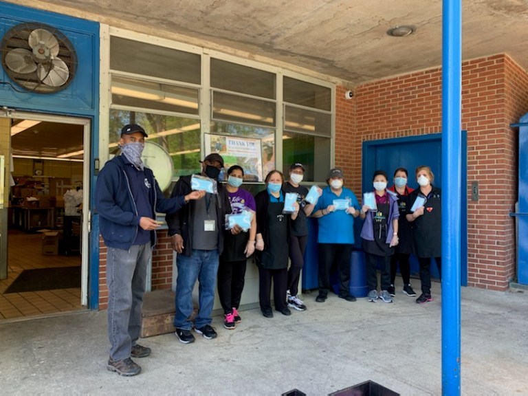Sephardic Heritage Alliance donates masks to schools