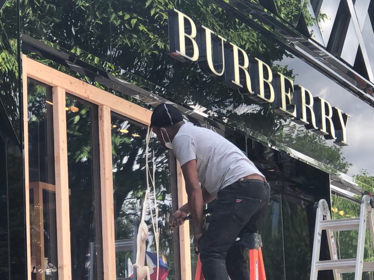 Americana storefronts boarded up after looting around U.S. in wake of George Floyd’s death Americana storefronts boarded up after looting around U.S. in wake of George Floyd’s death