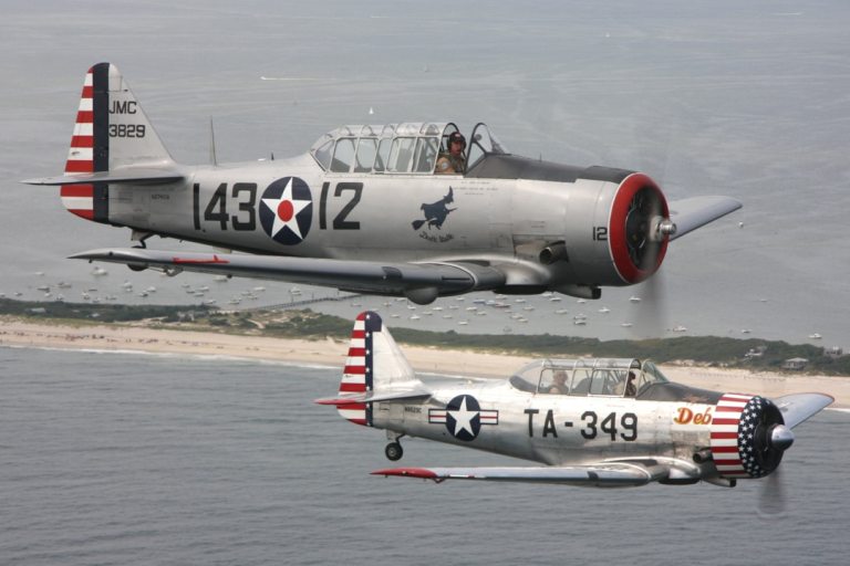 American Airpower Museum’s Labor Day Weekend celebration