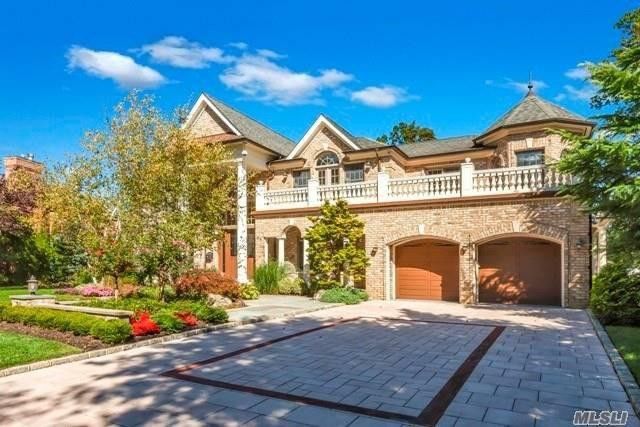 Radio personality lists Heights home for $3.1M