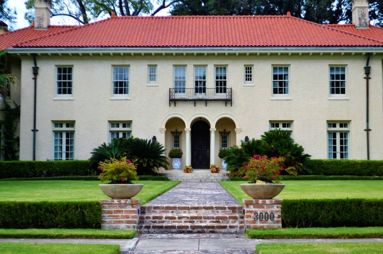 Here’s What You Can Do With an Inherited Property