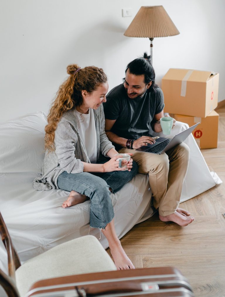 How to Create Home Comfort when You just Started Living Together