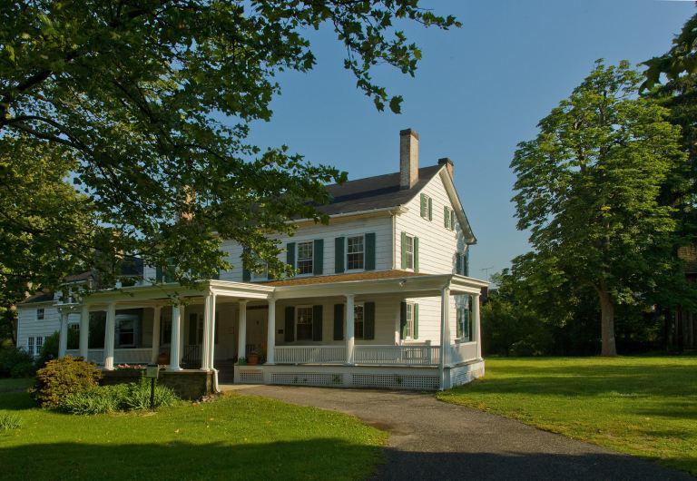 Cow Neck Historical Society receives grant toward Sands-Willets House