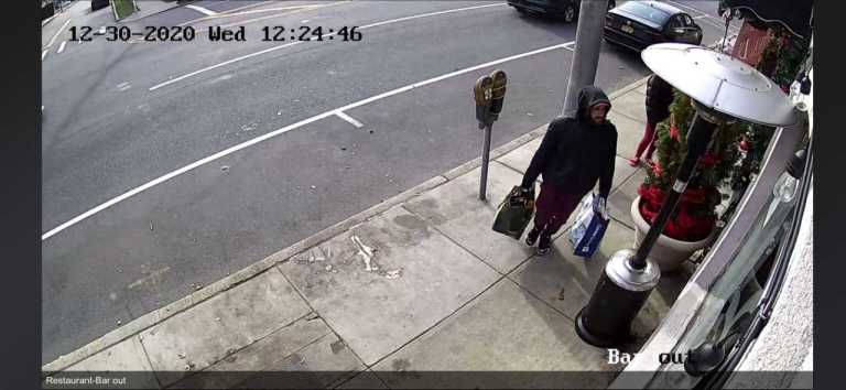 Police report December larceny incident outside Mineola building