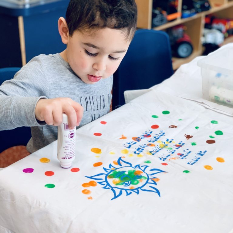 Preschoolers in pajamas learn about Jewish bedtime rituals