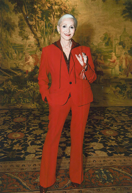 Antiques expert Carol Prisant, ex-Roslyn Harbor resident, dies at 82